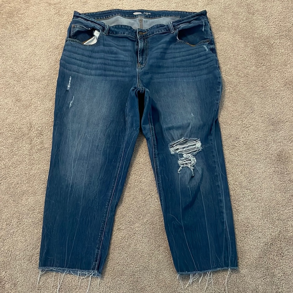 Womens Old Navy Distressed Power Jean